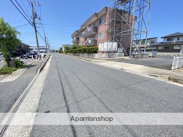 その他　前面道路（その他）まで0m