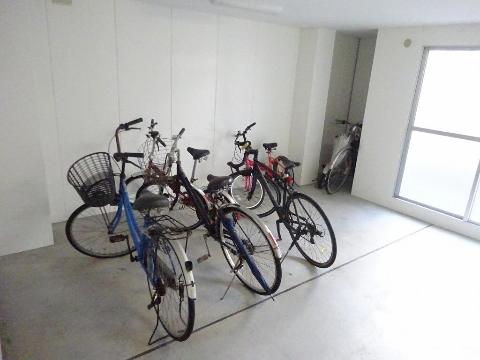 メゾン愛　その他共有部分　駐輪場