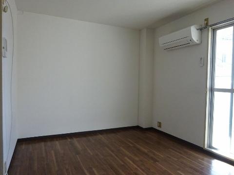 メゾン愛　居室・リビング　洋室