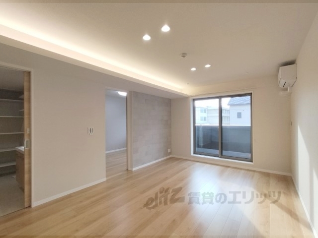 居室・リビング　リビング