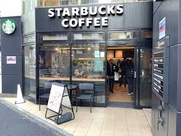 飲食店　スターバックスコーヒー代々木店（飲食店）まで244m