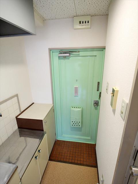 その他　松山市松前町　パールハイツ寿　玄関