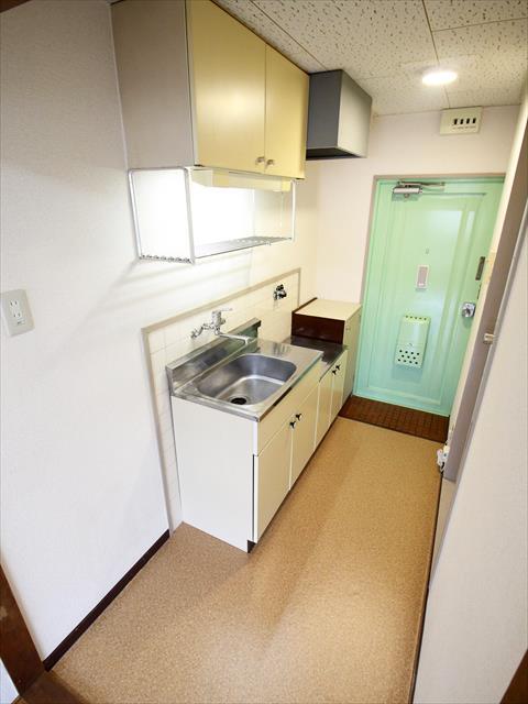 キッチン　松山市松前町　パールハイツ寿　キッチン