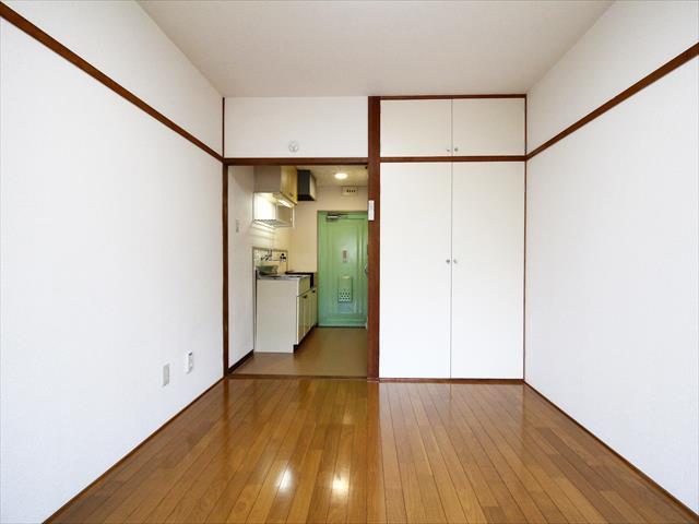 居室・リビング　松山市松前町　パールハイツ寿　リビング