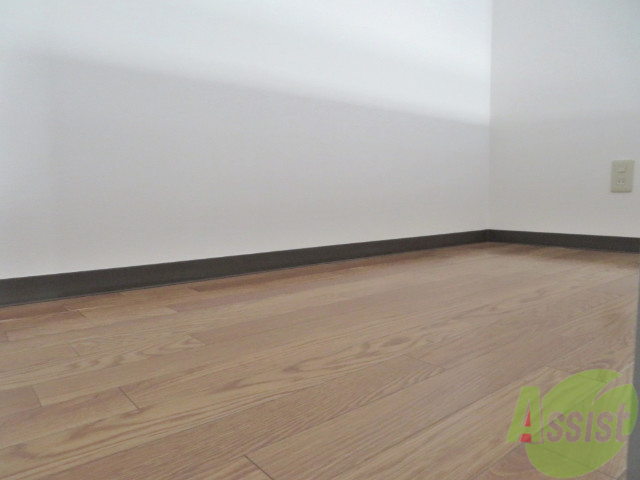 その他部屋・スペース　ロフトに上がってみました。ここが寝室になるでしょうか