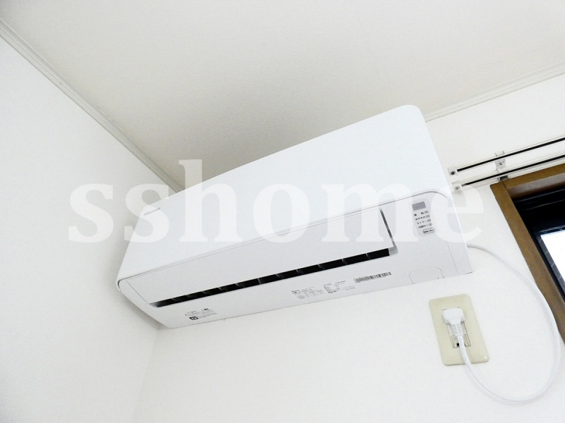 その他設備　きれいめエアコンついてます