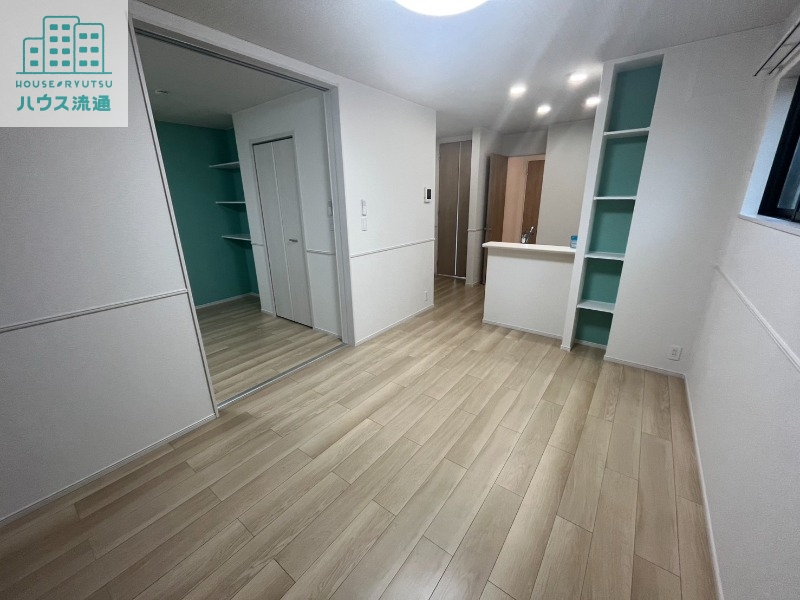 居室・リビング　同タイプ別号室のお写真です