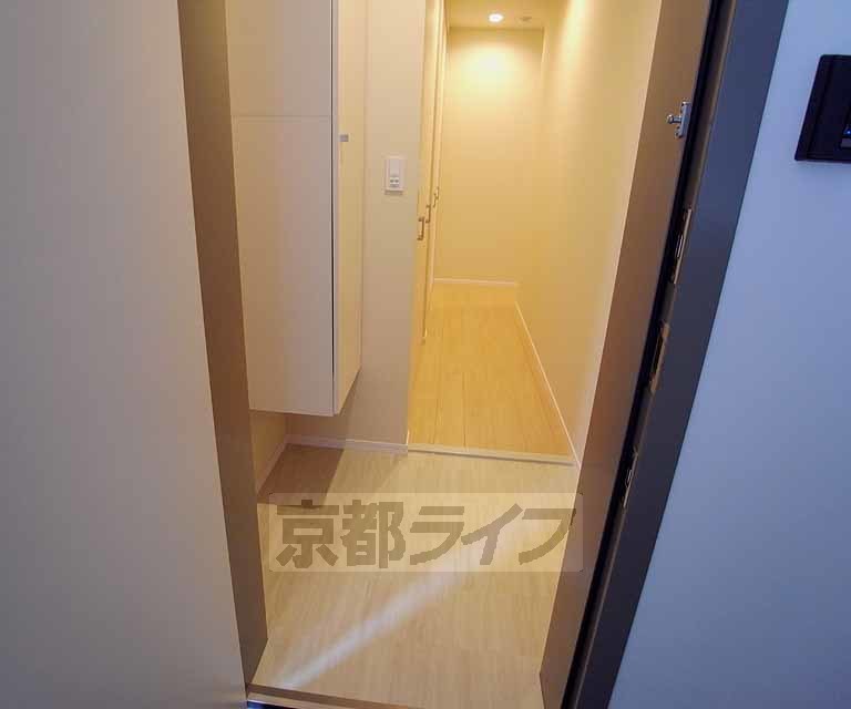 リヴェール響の玄関写真