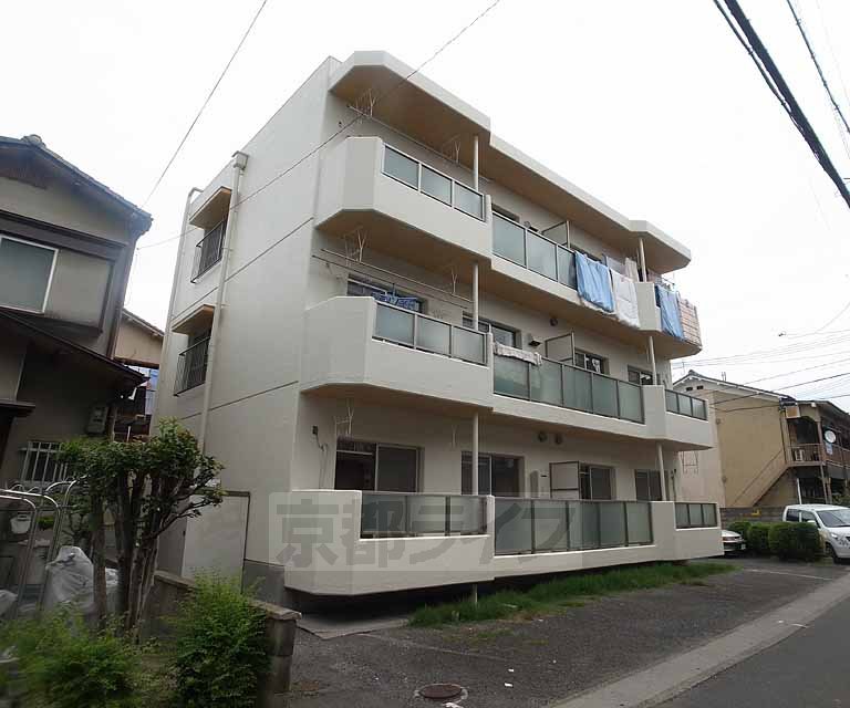 収納　大きい押入れ付き・