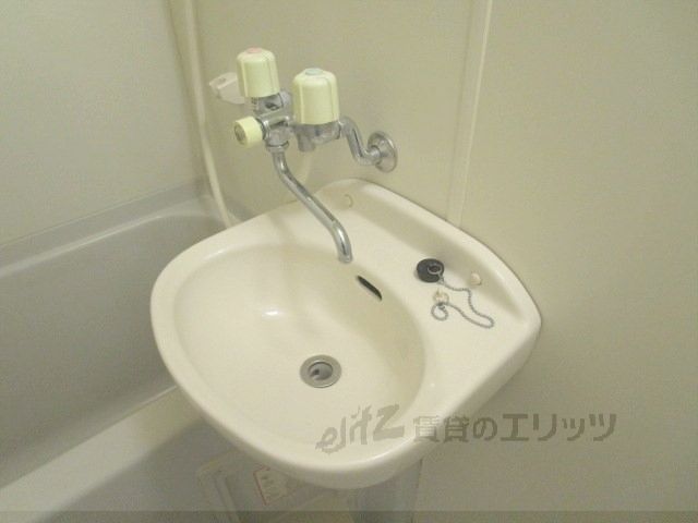 洗面設備　洗面所