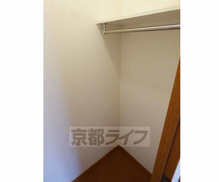 収納　奥行きのあるクローゼットですです。