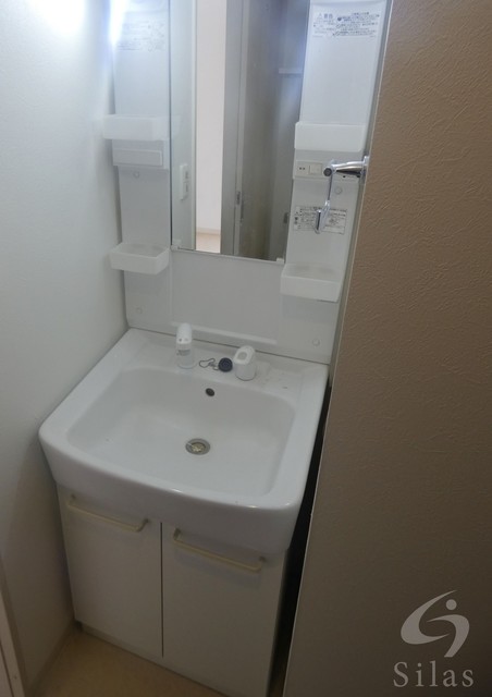 洗面設備　同仕様