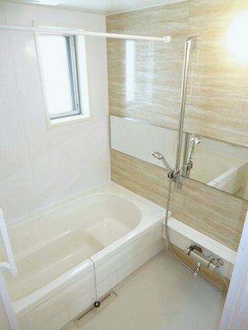 バス・シャワールーム　日々の暮らしに欠かせないお風呂です