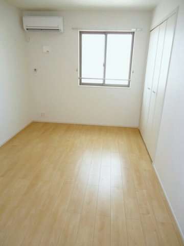 その他部屋・スペース　明るい色調の室内です