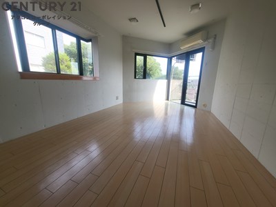 居室・リビング　洋室7.3帖の１R☆