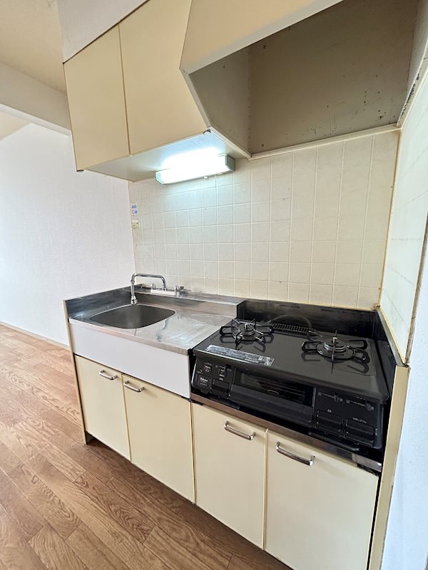 キッチン　ガスコンロ付き！