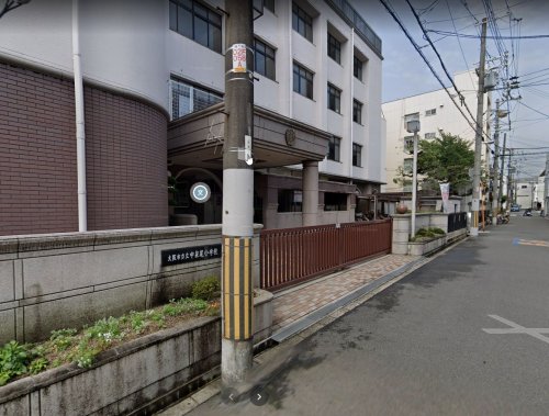 小学校　大阪市立中泉尾小学校（小学校）まで670m