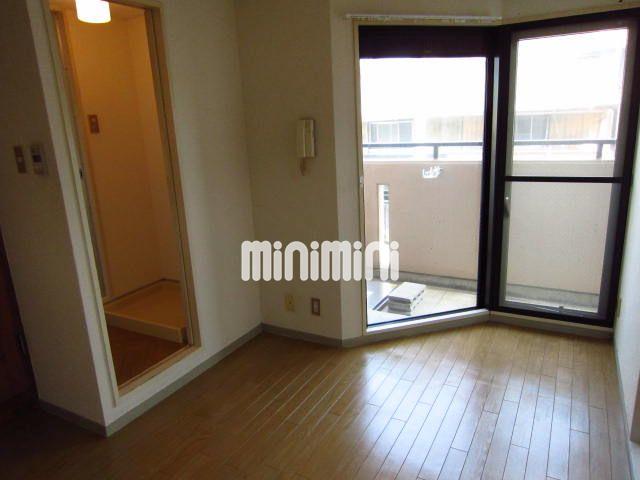 その他部屋・スペース　大きな窓が開放感あります。