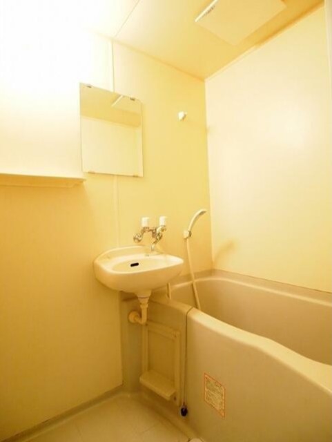 バス・シャワールーム　バスルーム