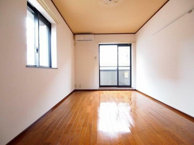 居室・リビング　きれいなお部屋