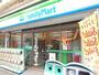 コンビニ　ファミリーマート 淀川図書館前店（コンビニ）まで126m