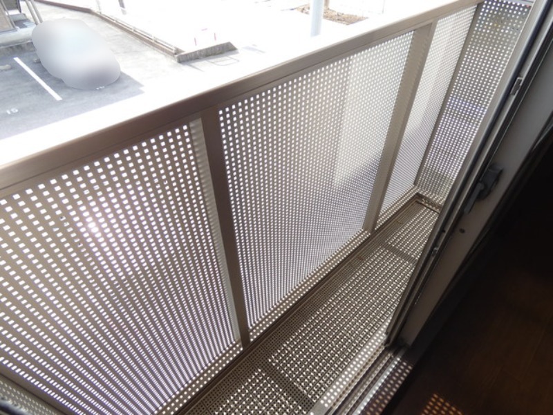 バルコニー　図面と現状に相違がある場合には現状を優先