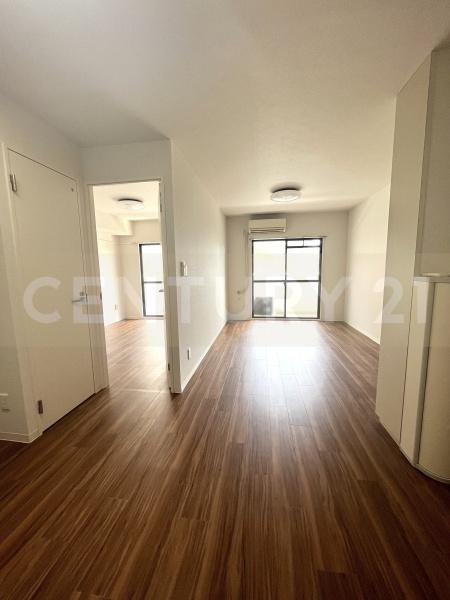 居室・リビング　※他のお部屋の写真です。