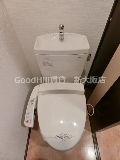 トイレ　レジディア新大阪II