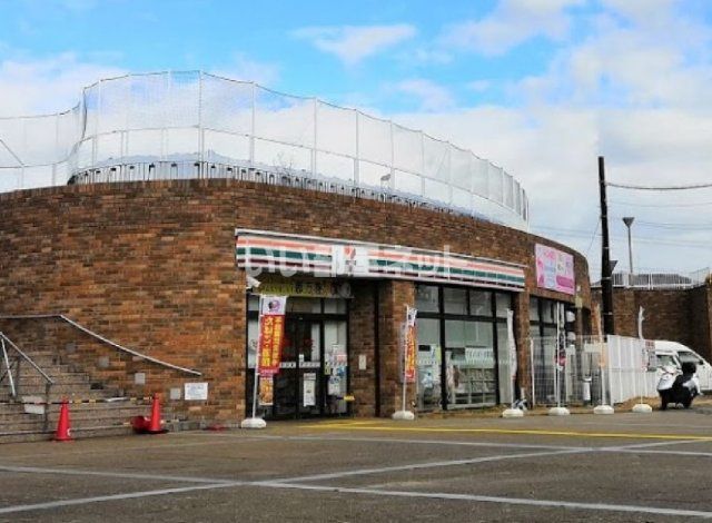 コンビニ　セブンイレブン 精華町光台店（コンビニ）まで574m