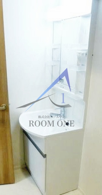 洗面設備　洗面台です。