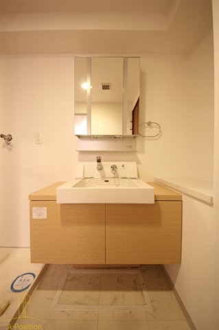 洗面設備　BRAVI南堀江