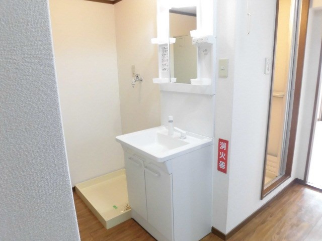 洗面設備　他部屋参照