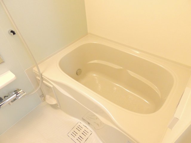 バス・シャワールーム　日々の疲れを癒すお風呂付です