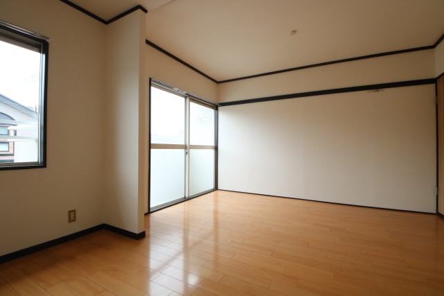 居室・リビング　別室の参考写真です。※現況優先