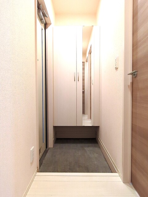 玄関　※別室参考写真