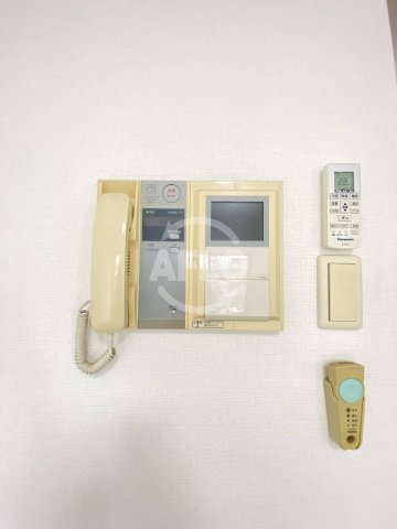 その他　メゾンドラフィネ　インターホン