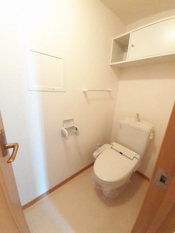 トイレ　コンパクトで使いやすいトイレです