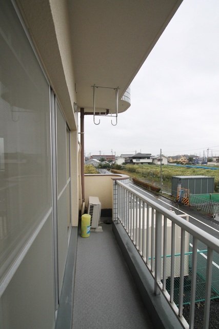 バルコニー　バルコニーあり！