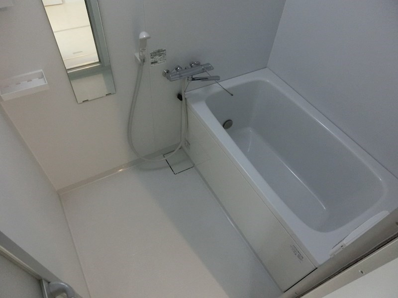 バス・シャワールーム　※同物件参考写真