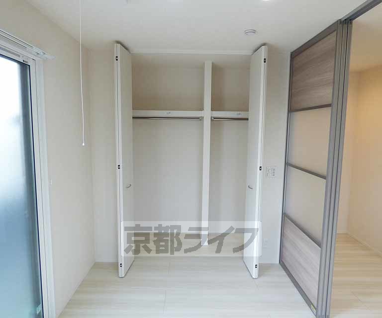 収納　クローゼットなので開口幅が大きく使いやすいです！