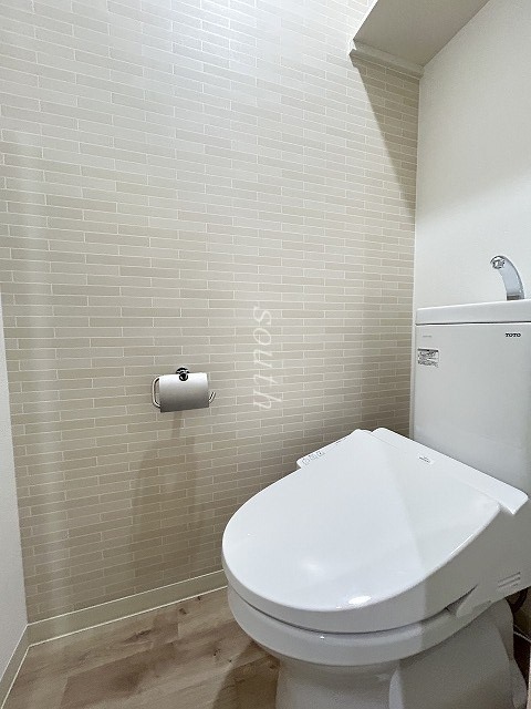 トイレ　洗浄便座付