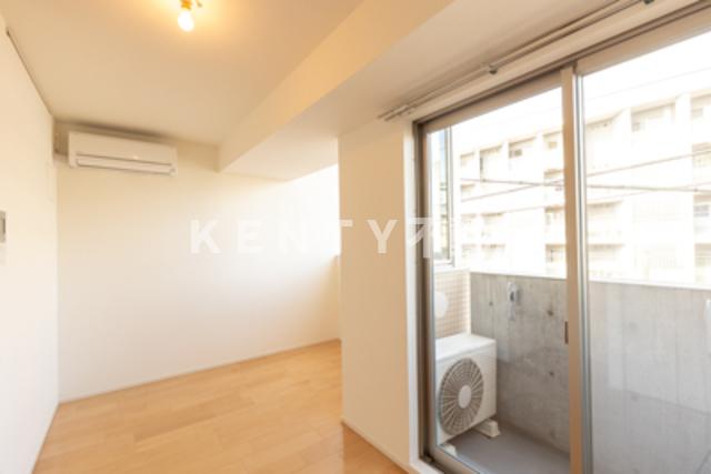 居室・リビング　使いやすい居間です