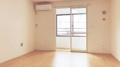 居室・リビング　リビング