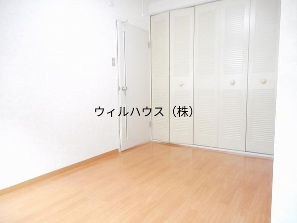 その他部屋・スペース　明るい洋室！