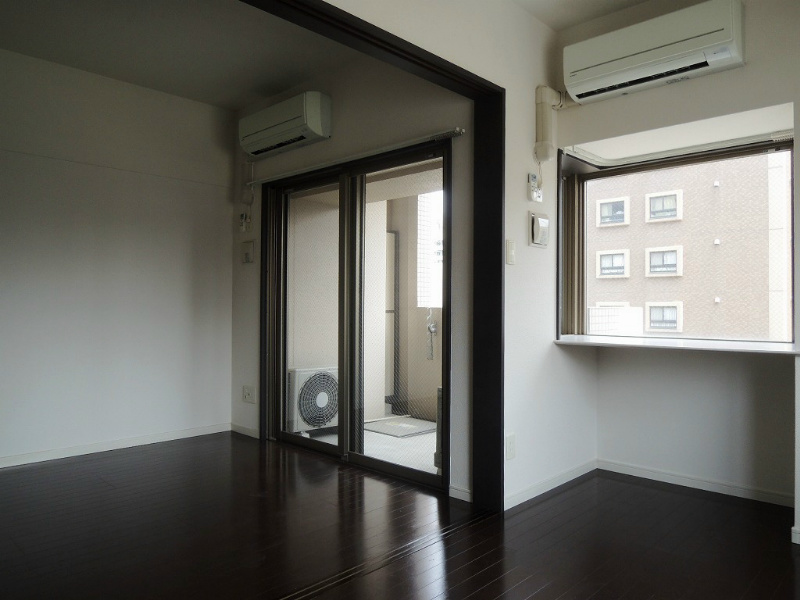 居室・リビング　別部屋参考写真。