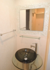 洗面設備　別部屋参考写真。