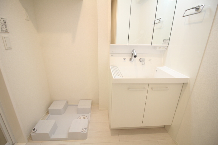 洗面設備　102 洗面所／洗濯機置き場