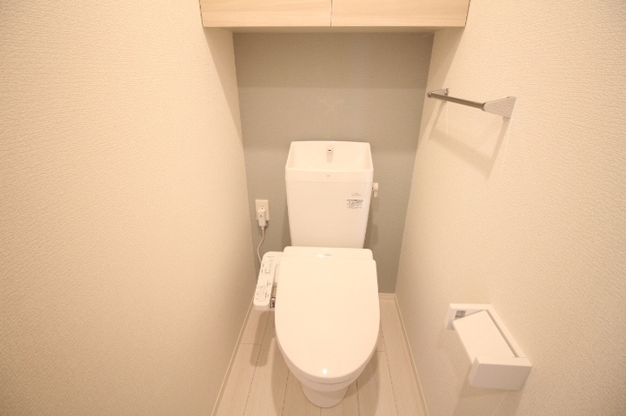 トイレ　102 トイレ