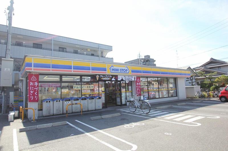 コンビニ　ミニストップ長須賀店（コンビニ）まで45m