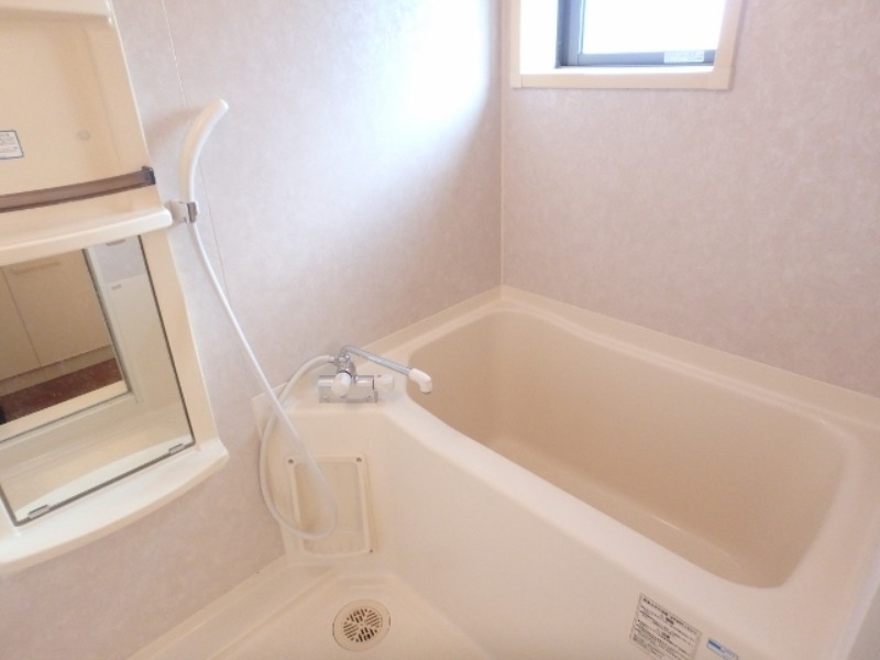 バス・シャワールーム　図面と現状に相違がある場合には現状を優先